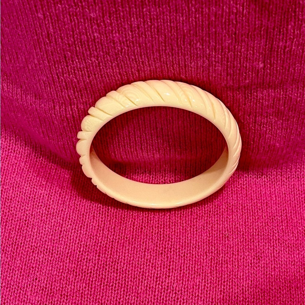 Faux Ivory Bangle Bracelet - Picture 2 of 16